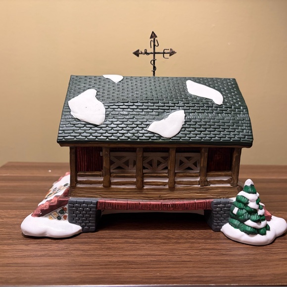 Old Towne Covered Bridge 2001 Series - Picture 3 of 5